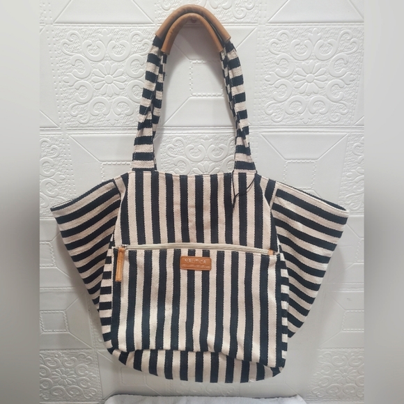 Nautica Beach Bag open top with inside pocket - Picture 1 of 11